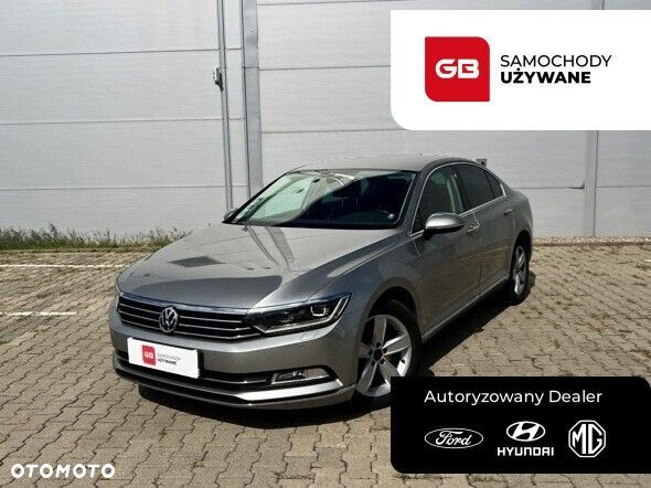 Volkswagen Passat 1.8 TSI BMT Highline DSG - 1