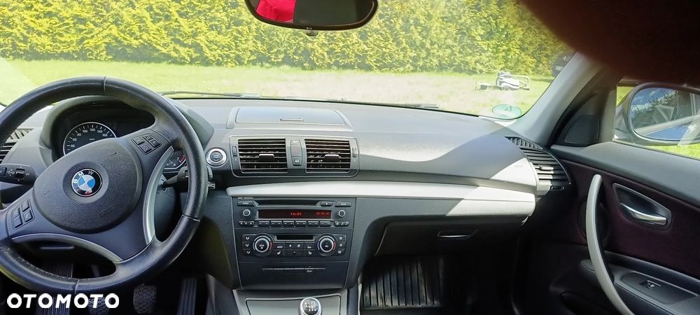 BMW Seria 1 116i - 3
