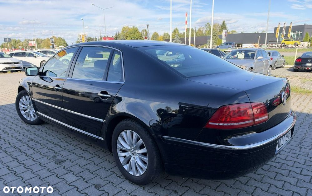 Volkswagen Phaeton - 3