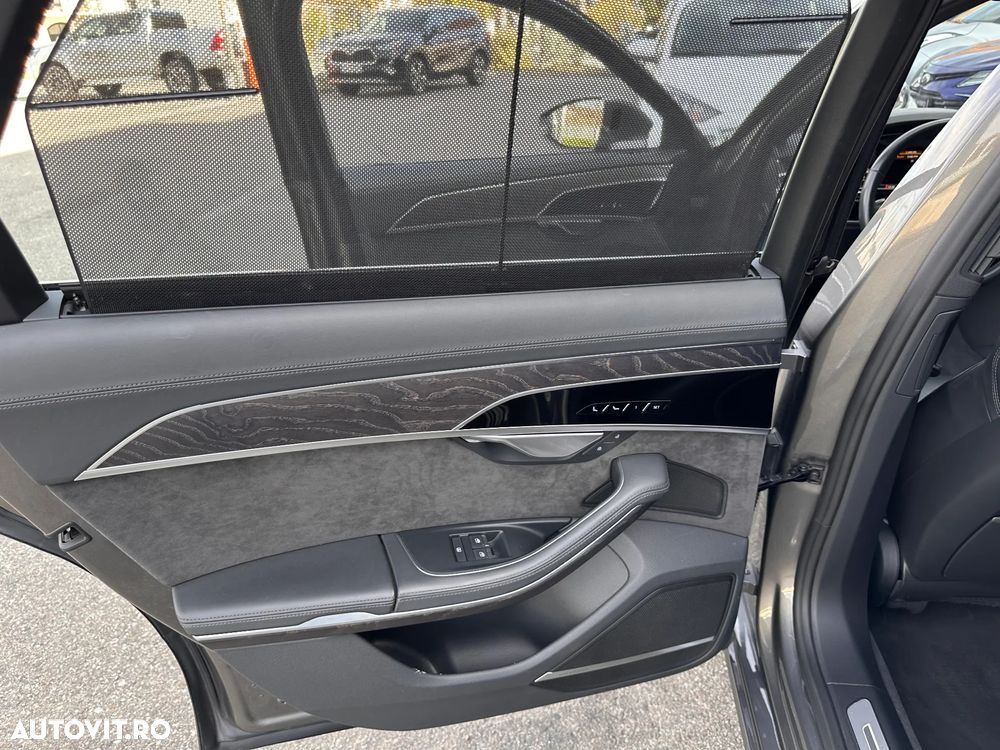 Audi A8 55 TFSI quattro Tiptronic - 28