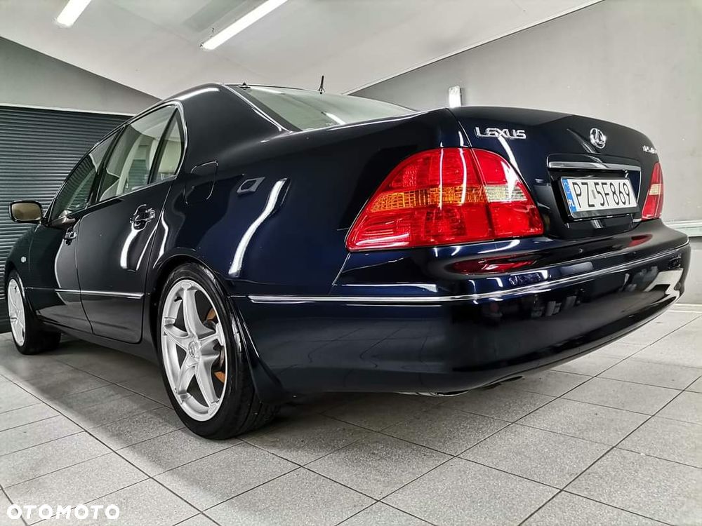 Lexus LS High Class - 21