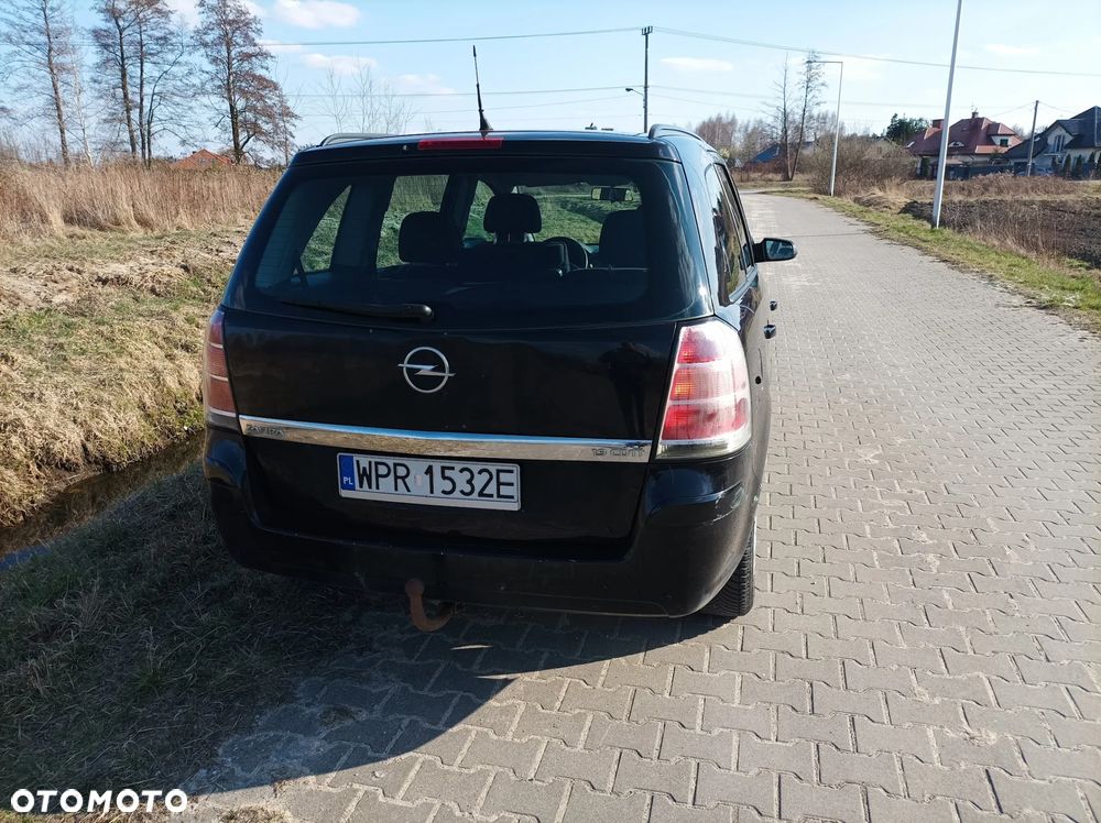 Opel Zafira 1.9 CDTI Enjoy - 23