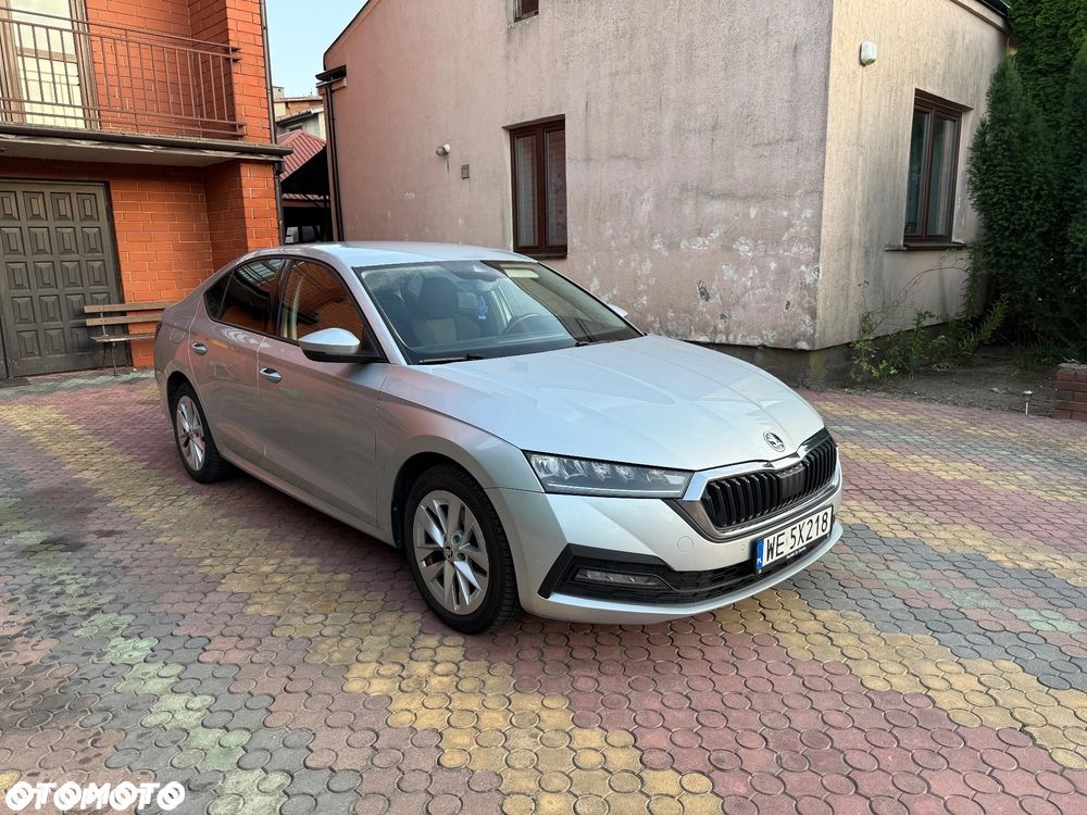 Skoda Octavia 1.5 TSI ACT Active - 6