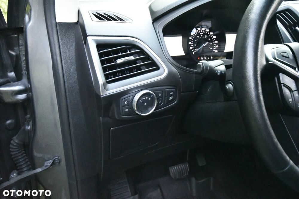 Ford Edge - 10