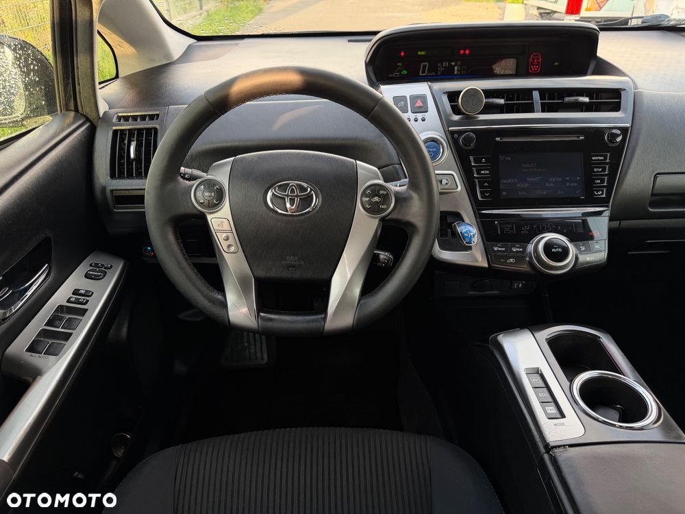 Toyota Prius+ - 12