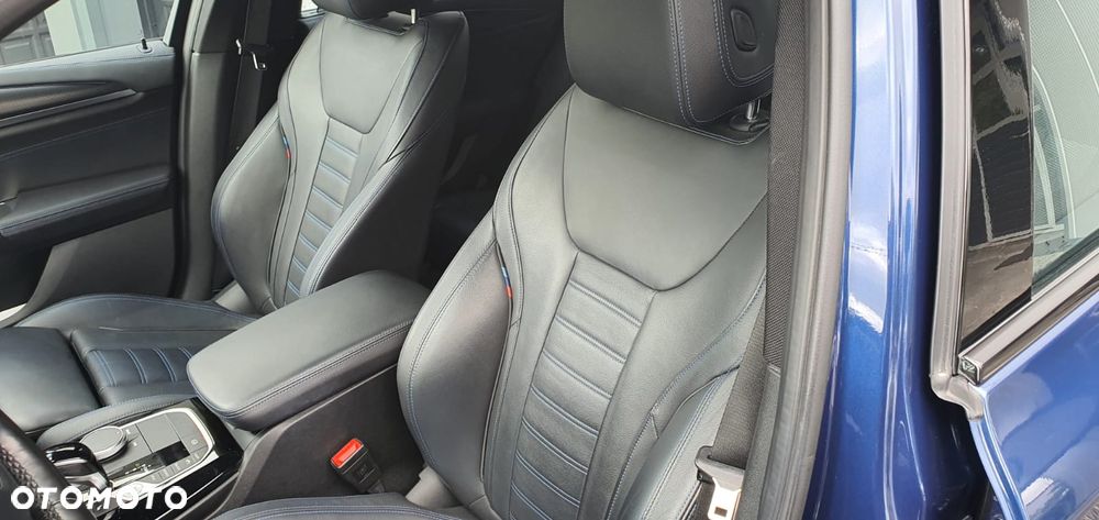 BMW X3 xDrive20d - 9