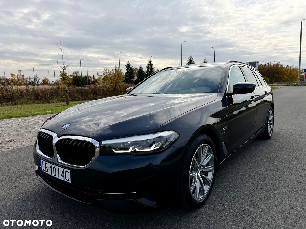 BMW Seria 5 530e Luxury Line - 1