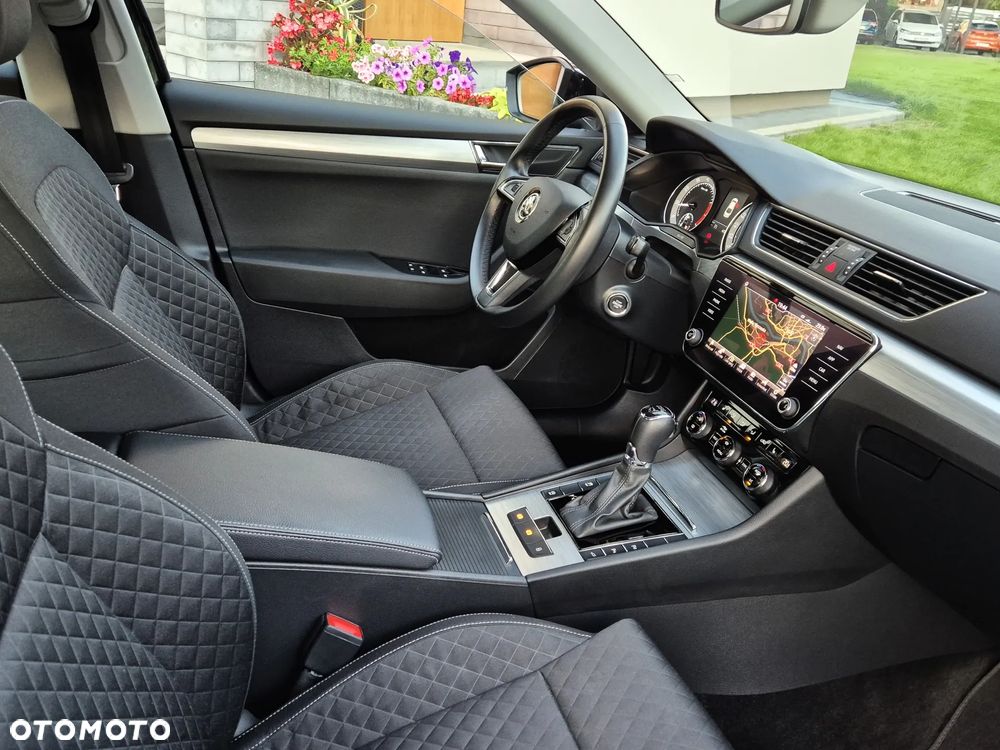 Skoda Superb 2.0 TSI Style DSG - 24