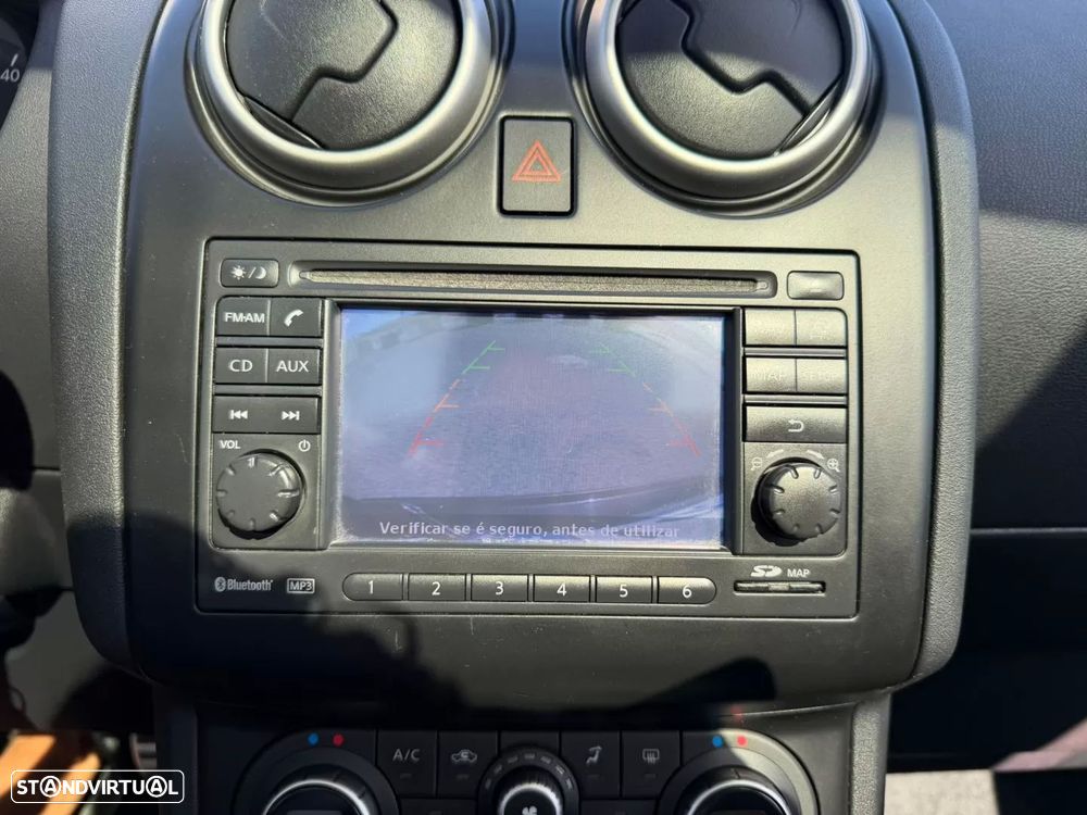 Nissan Qashqai 1.5 dCi N-Connecta - 28