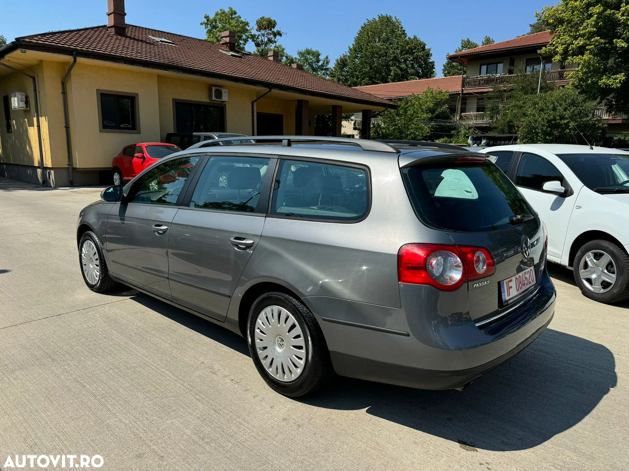 Volkswagen Passat Variant 1.6 - 4