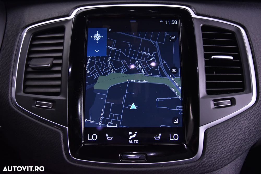 Volvo XC 90 - 22