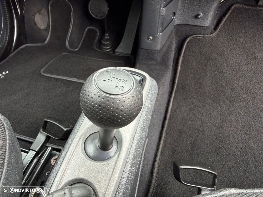 Smart ForTwo Coupé 1.0 mhd Pure 61 Softouch - 17