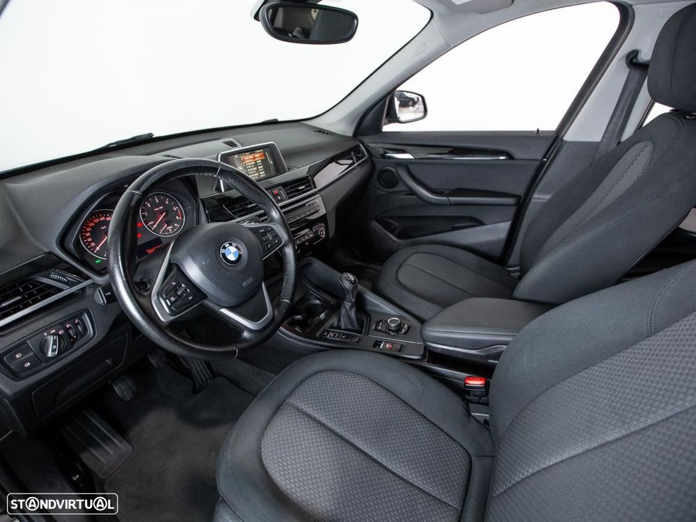 BMW X1 16 d sDrive - 8
