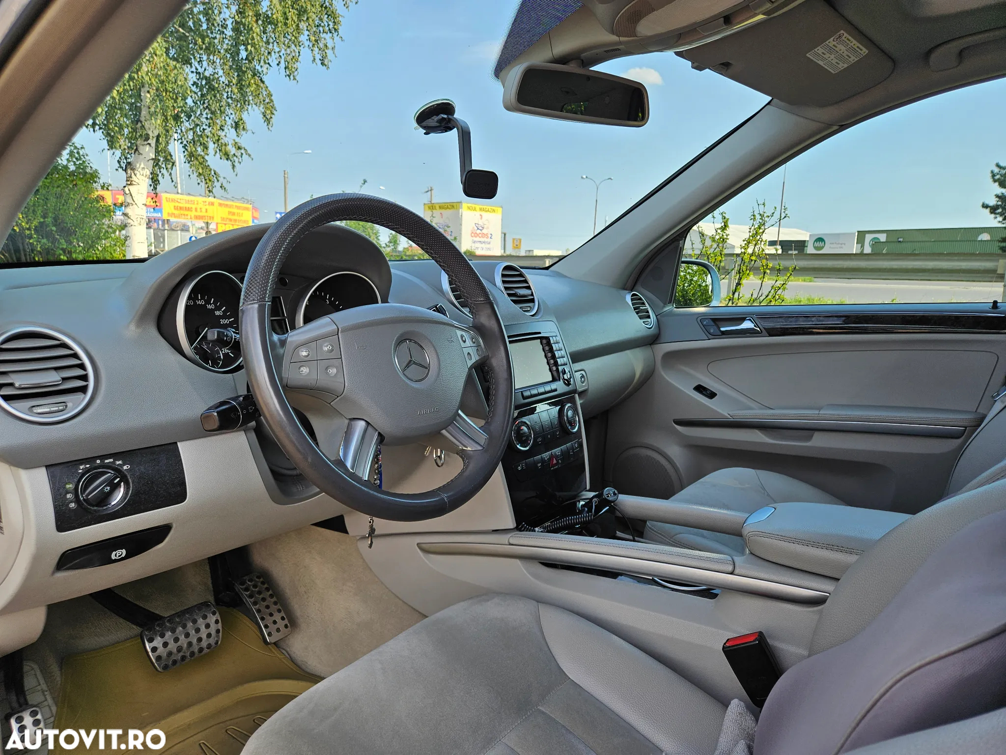 Mercedes-Benz ML 320 CDI Aut - 9