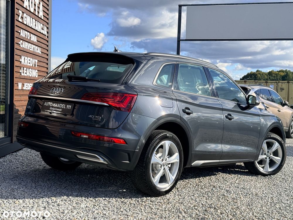 Audi Q5 40 TDI quattro S tronic S line business - 8
