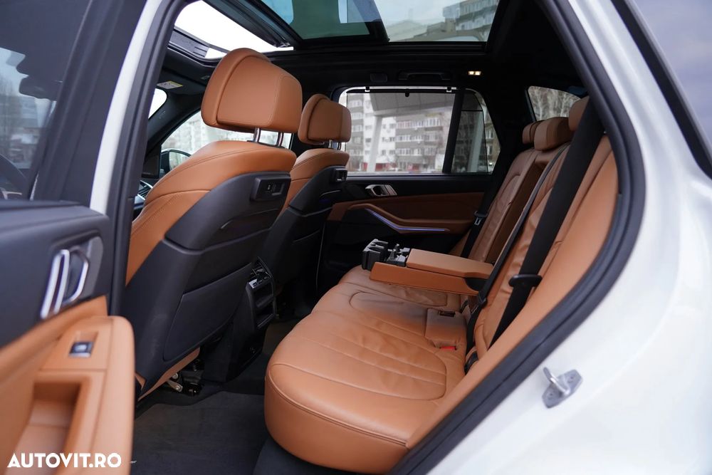 BMW X5 xDrive40i - 8
