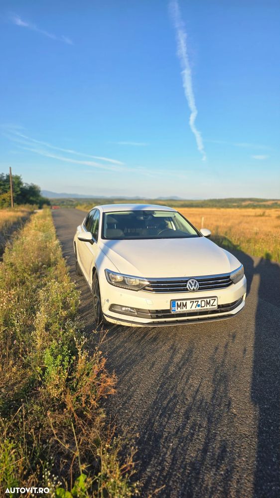Volkswagen Passat 2.0 TDI SCR DSG Highline - 2