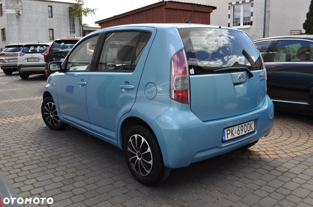 Daihatsu Sirion 1.0 CooLine - 7