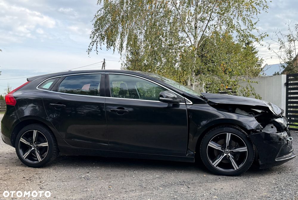 Volvo V40 - 19