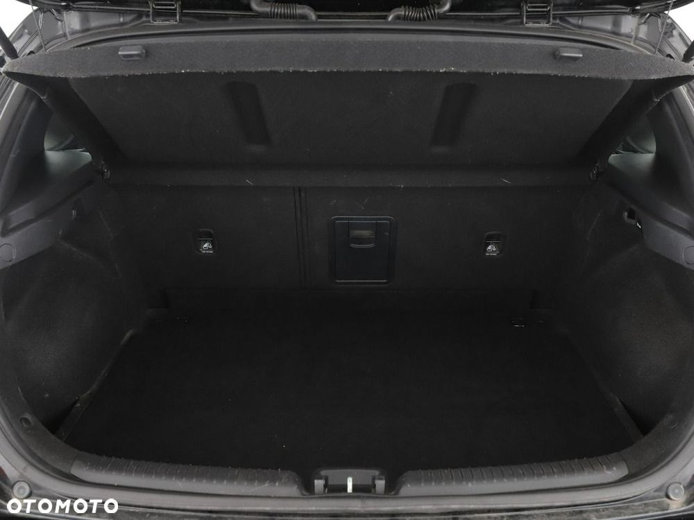 Hyundai i30 1.4 T-GDI DCT Passion Plus - 21