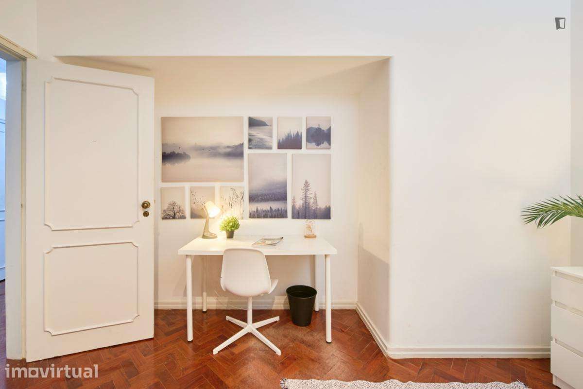 Quarto - localizado em Arroios Lisbon - Grande imagem: 2/15