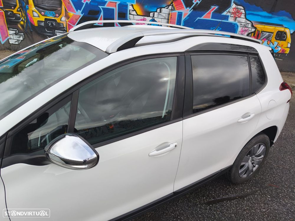 Peugeot 2008 1.6 BlueHDi Style - 17