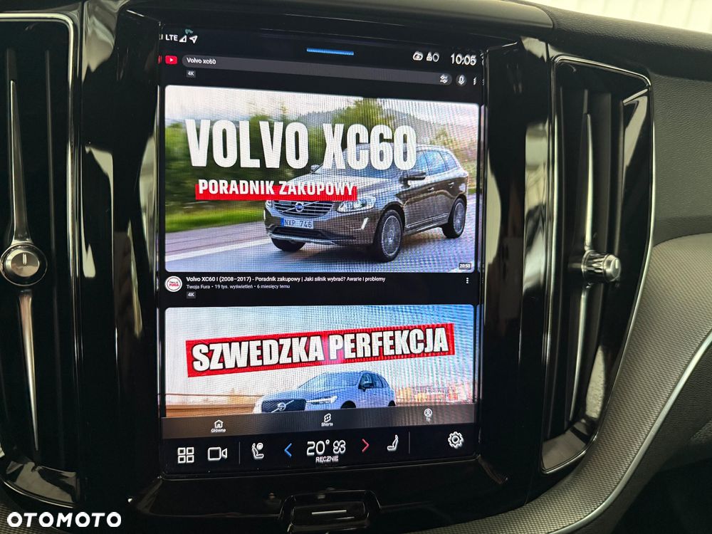 Volvo XC 60 B4 D AWD Plus Dark - 24