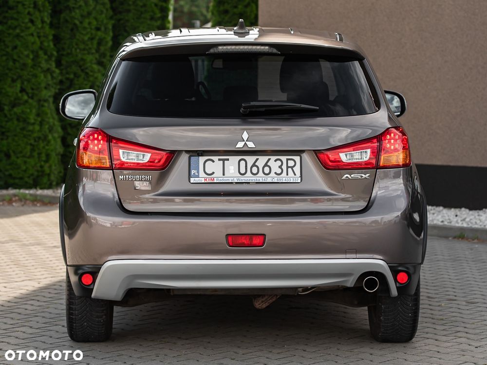 Mitsubishi ASX - 11