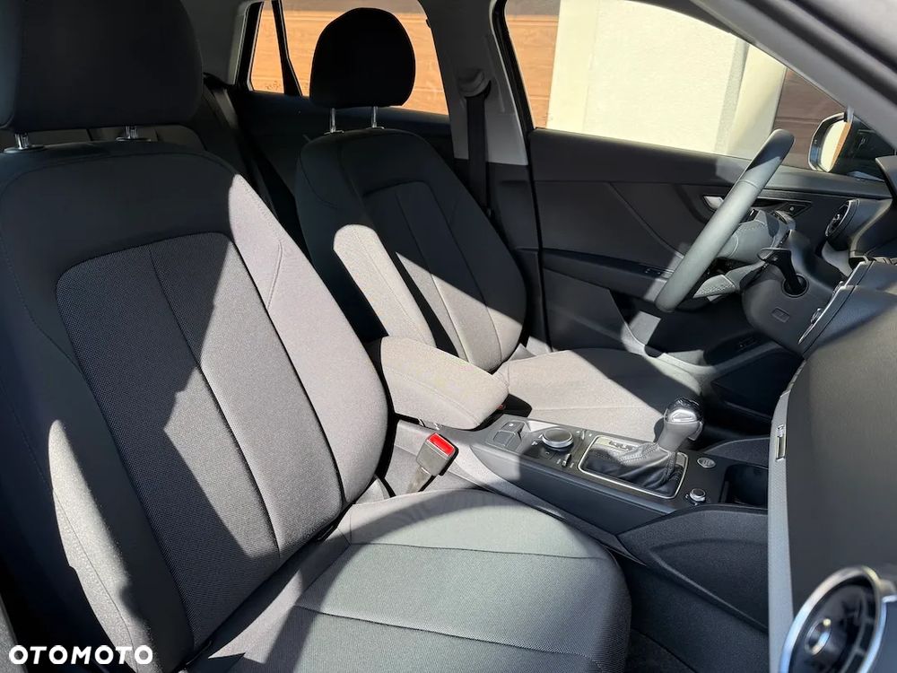 Audi Q2 35 TFSI S tronic - 13