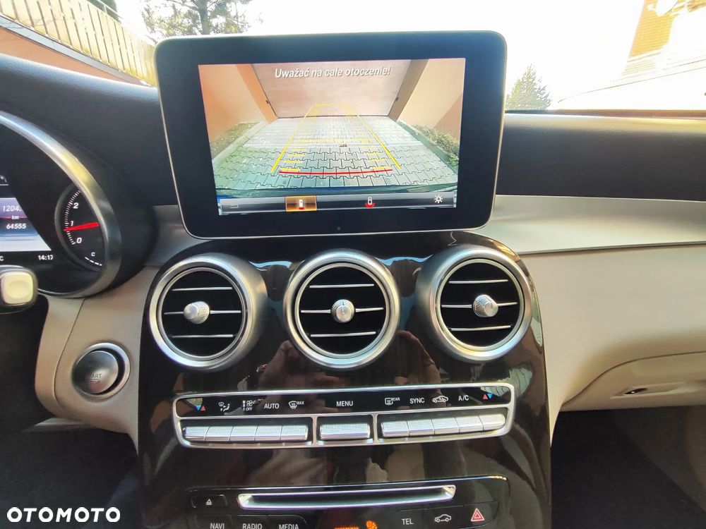 Mercedes-Benz GLC 300 4Matic 9G-TRONIC Exclusive - 15