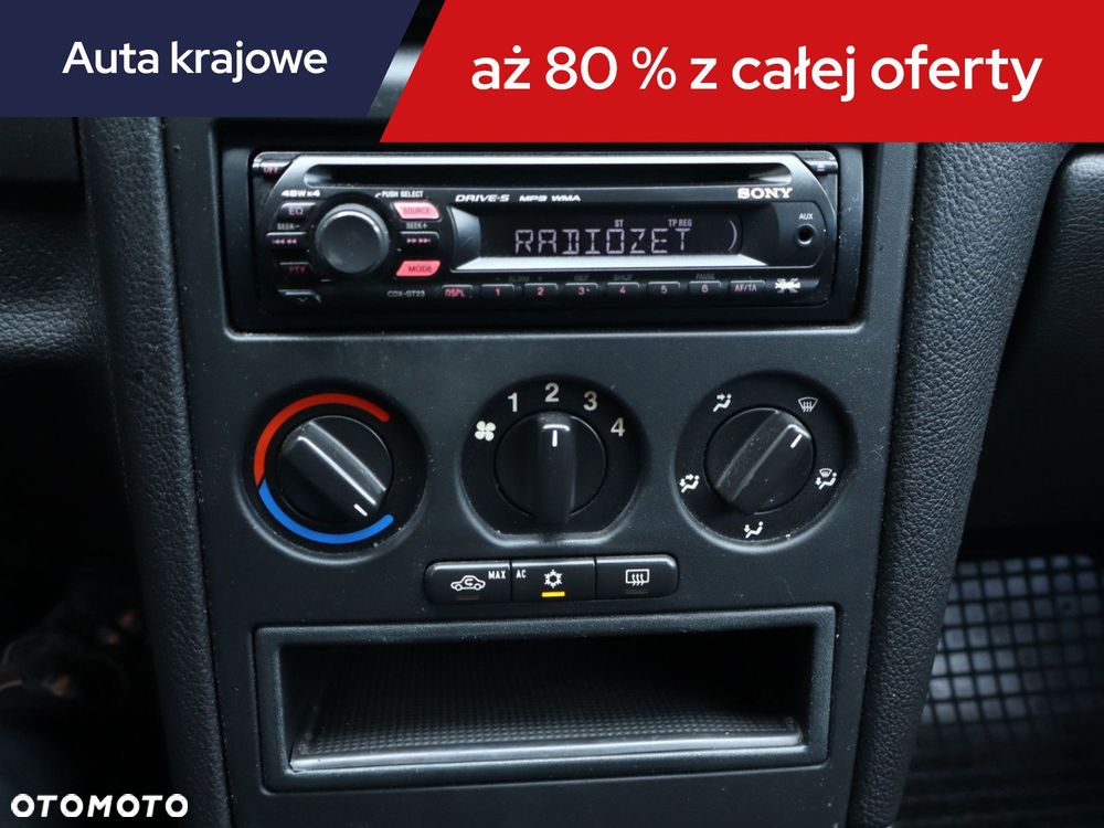 Opel Astra - 16