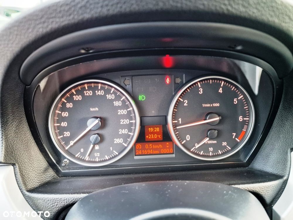 BMW Seria 3 - 13