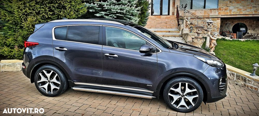 Kia Sportage 2.0 CRDI 4WD Automatik Dream-Team Edition - 25