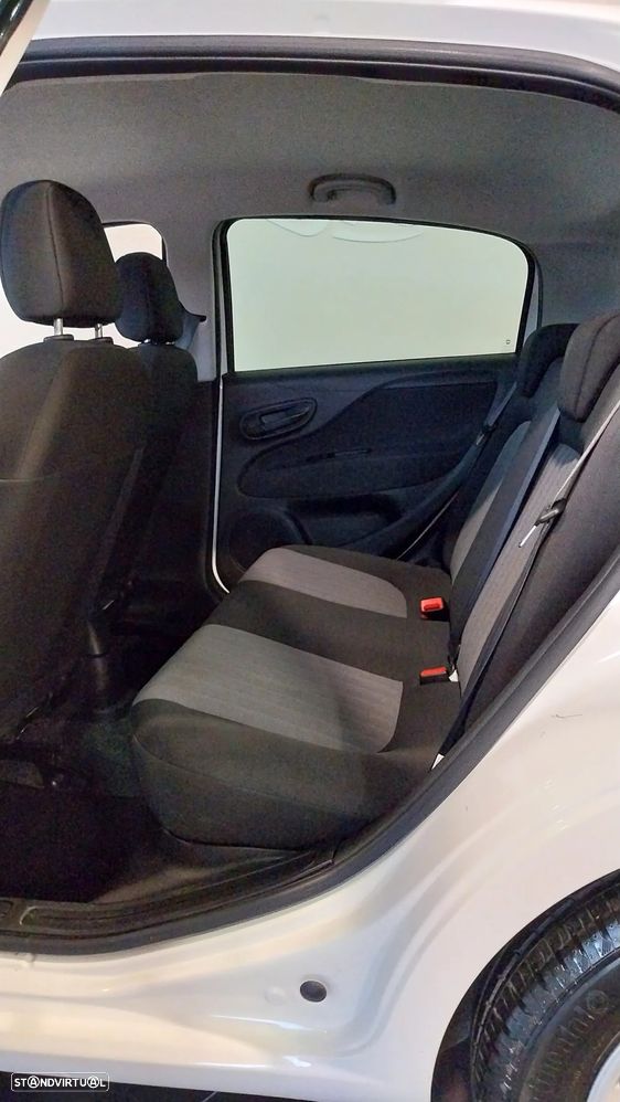 Fiat Punto 1.2 Lounge S&S - 7