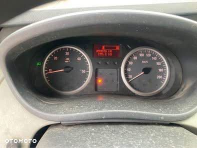Opel Vivaro - 15