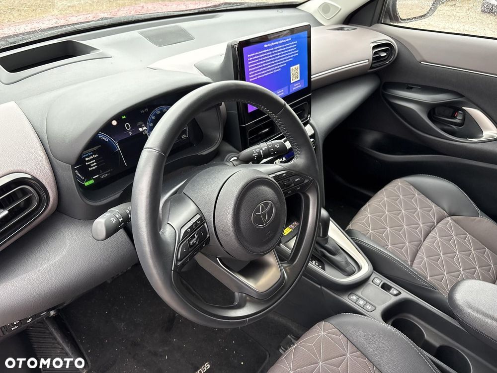 Toyota Yaris Cross Hybrid 1.5 Executive - 9