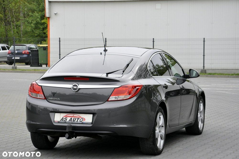 Opel Insignia 1.4 T Cosmo S&S - 3