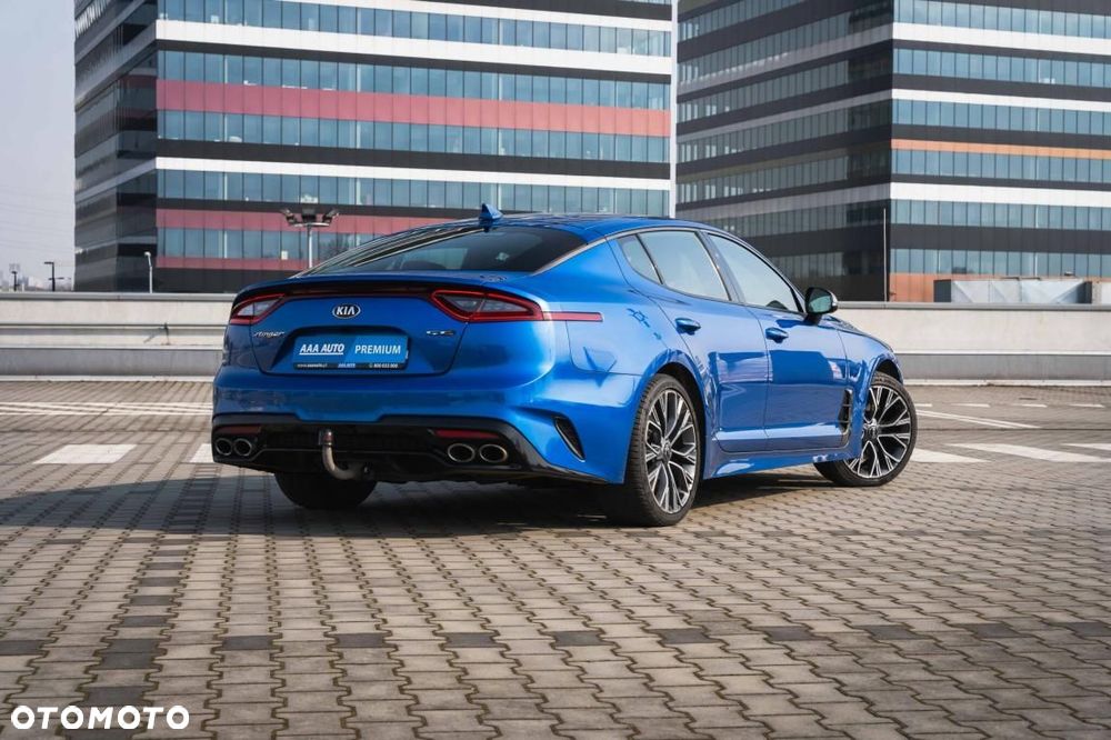 Kia Stinger - 6