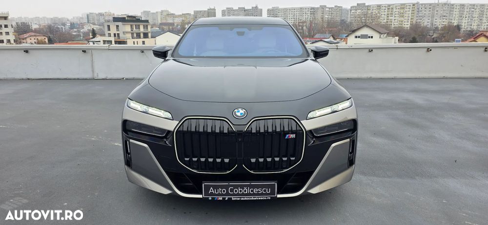 BMW M7 M760e xDrive AT PHEV - 2