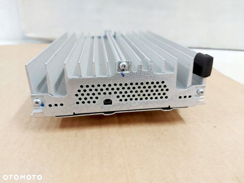 KIA OPTIMA III 3 WZMACNIACZ RADIA JBL 96370-2T350 - 3