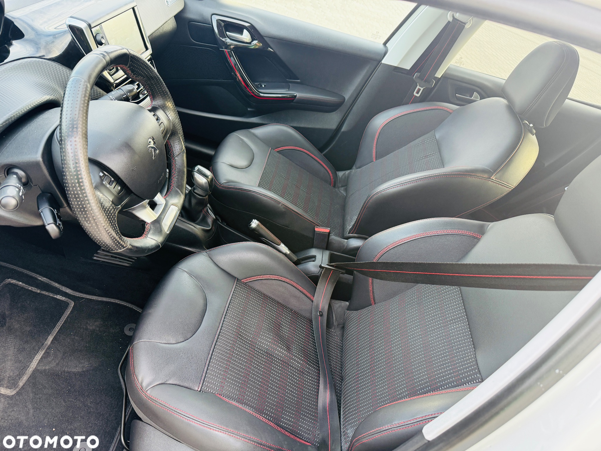 Peugeot 208 PureTech 110 Stop & Start Tech Edition - 11
