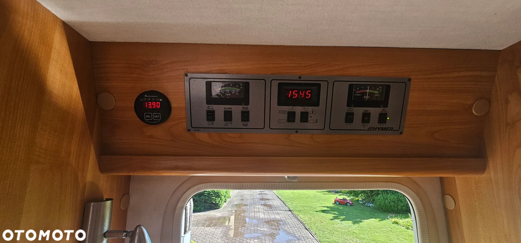 Mercedes-Benz Sprinter - 12