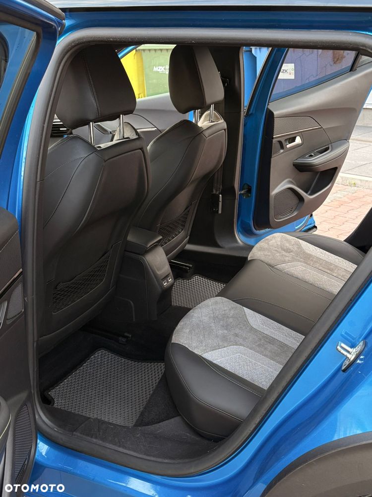 Peugeot 2008 GT Pack - 9