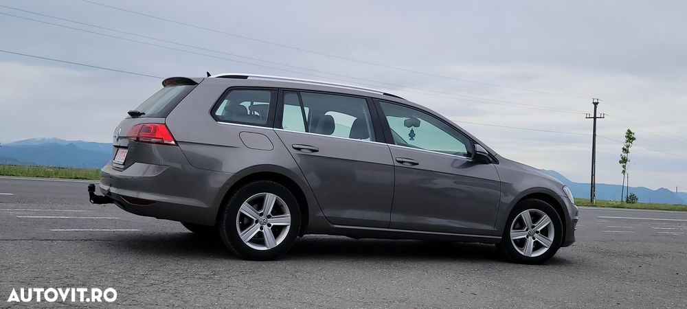 Volkswagen Golf 2.0 TDI 4Motion BlueMotion Technology Edition - 2