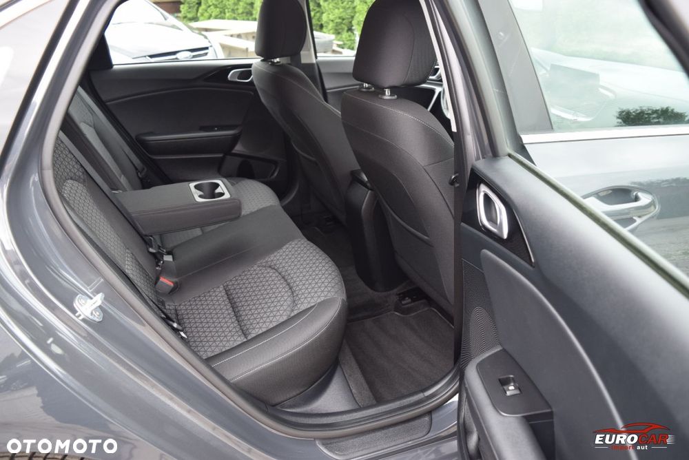 Kia Ceed 1.4 T-GDI OPF Spirit - 17