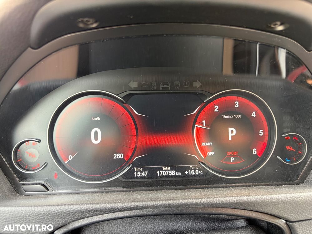 BMW Seria 3 320d Aut. Sport Line - 38