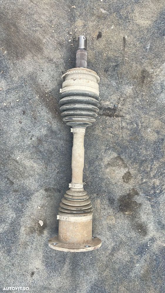 Planetara dreapta fata Mitsubishi Pajero 3.2 DID