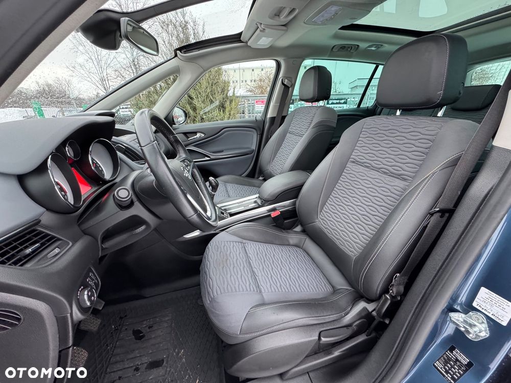 Opel Zafira 1.6 T SIDI Cosmo S&S EU6 - 19