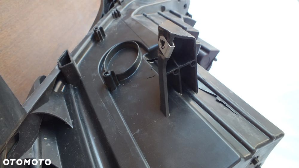 Lampa przednia prawa Opel Zafira C - 10