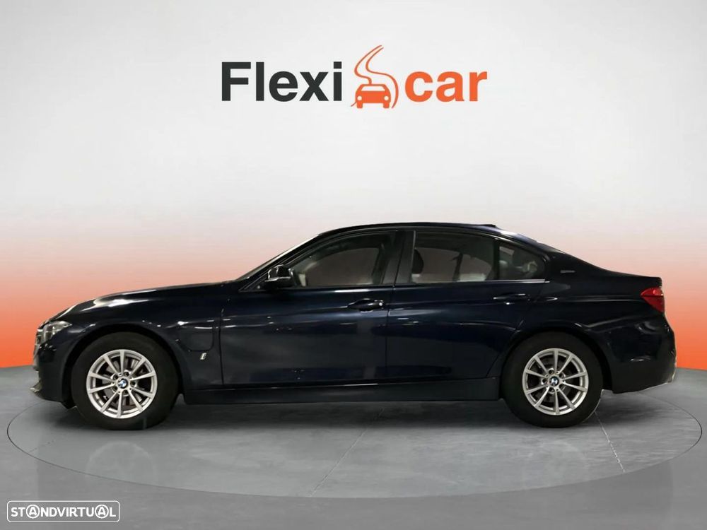 BMW 330 e iPerformance Line Sport - 2